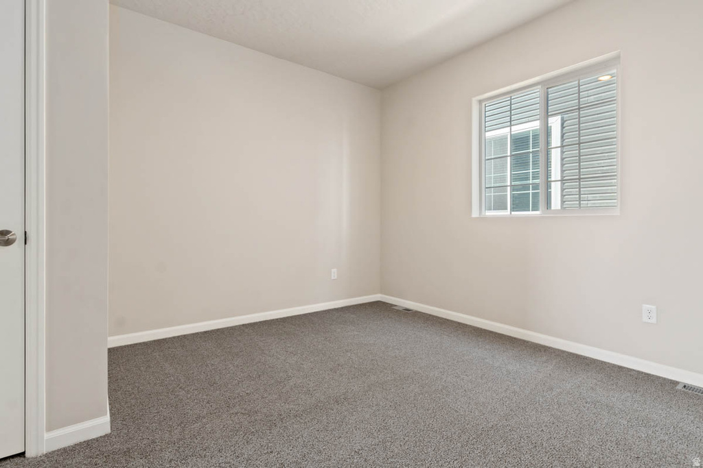 37 E BROADWAY DR Saratoga Springs, UT 84045