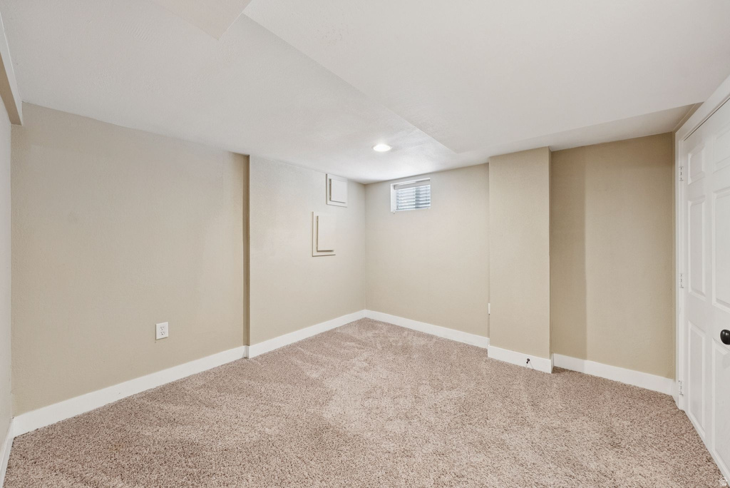 1168 E PARKWAY AVE Salt Lake City, UT 84106