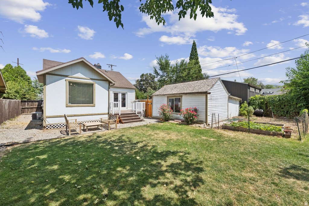 1168 E PARKWAY AVE Salt Lake City, UT 84106