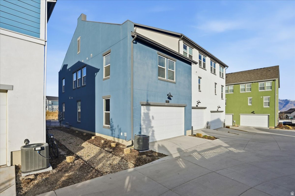 6311 W SOUTH JORDAN PKWY South Jordan, UT 84009