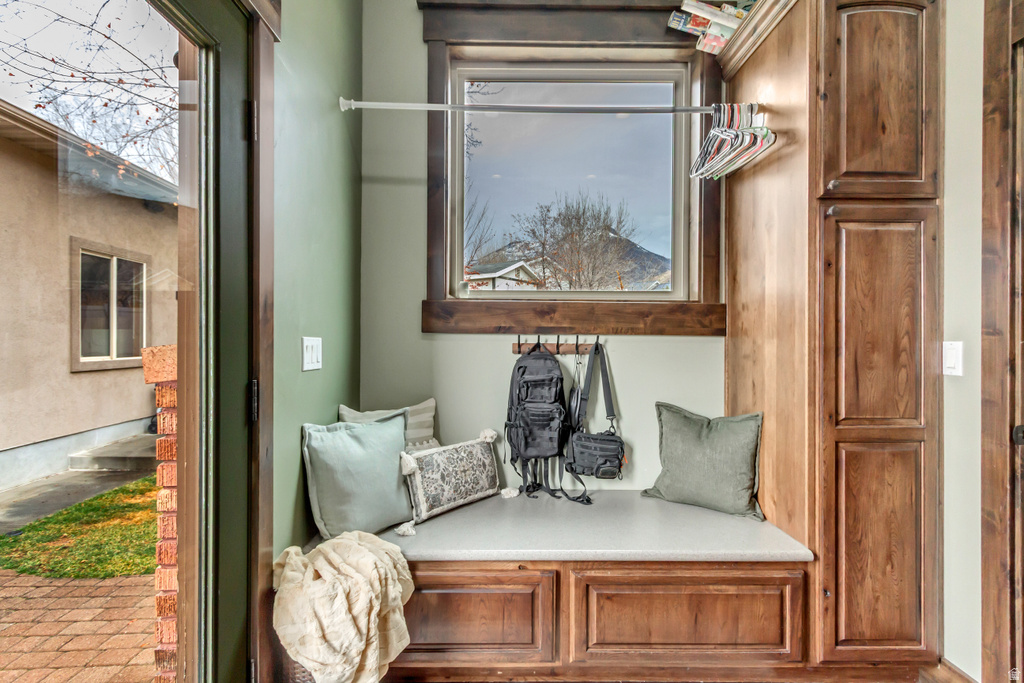 1135 E 900 S Pleasant Grove, UT 84062