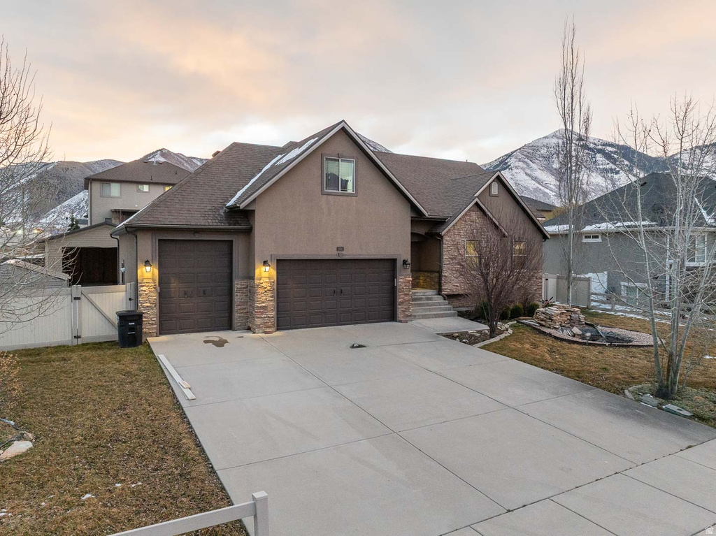 384 N 710 E Salem, UT 84653