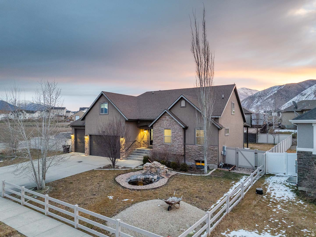 384 N 710 E Salem, UT 84653