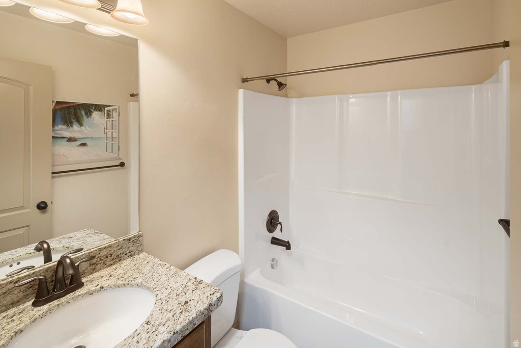 384 N 710 E Salem, UT 84653