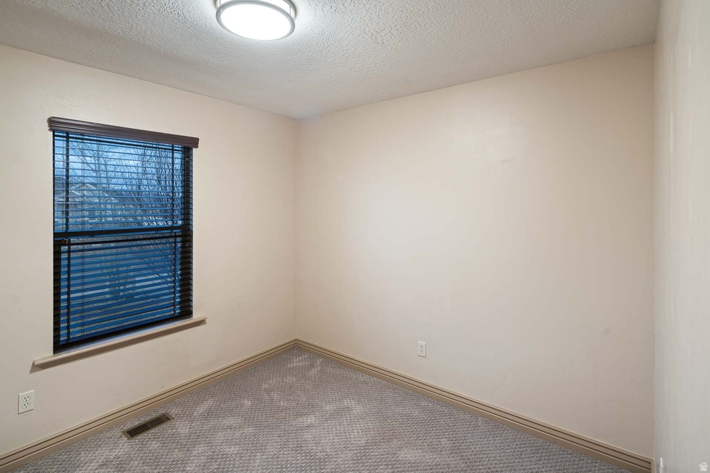 384 N 710 E Salem, UT 84653