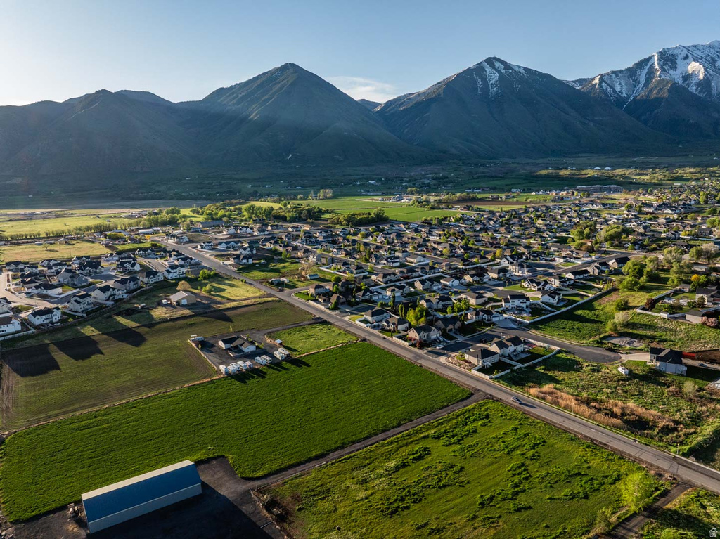 384 N 710 E Salem, UT 84653