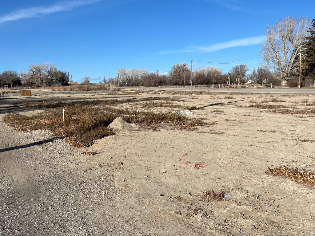 20 W 300 N Ferron, UT 84523