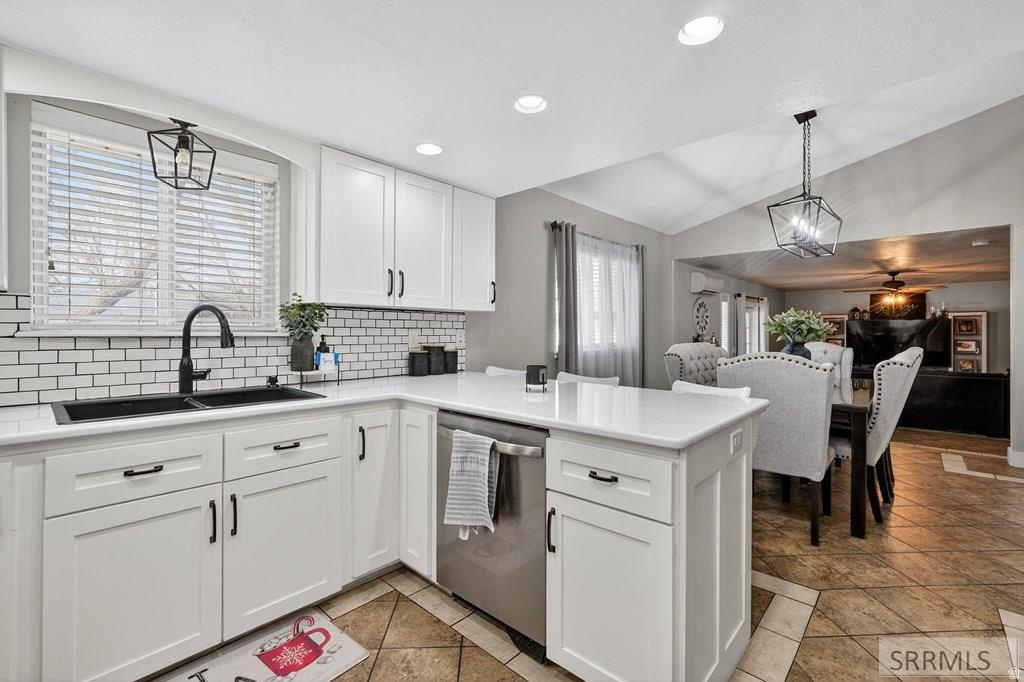 2070 BUTTE ST Pocatello, ID 83201