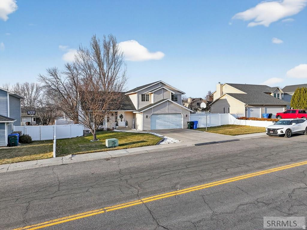 2070 BUTTE ST Pocatello, ID 83201