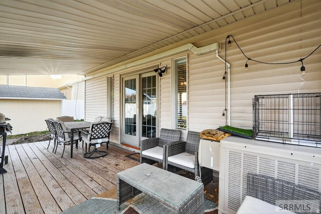 2070 BUTTE ST Pocatello, ID 83201