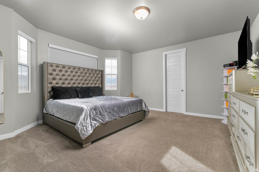 5686 N DUKE LN Stansbury Park, UT 84074