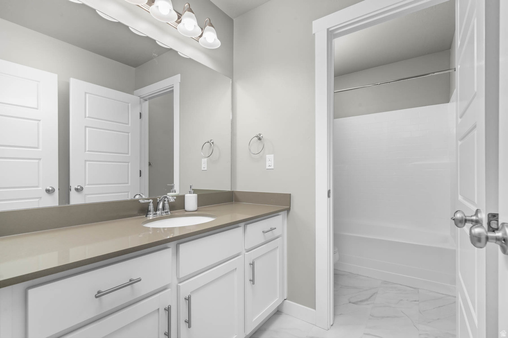 5686 N DUKE LN Stansbury Park, UT 84074