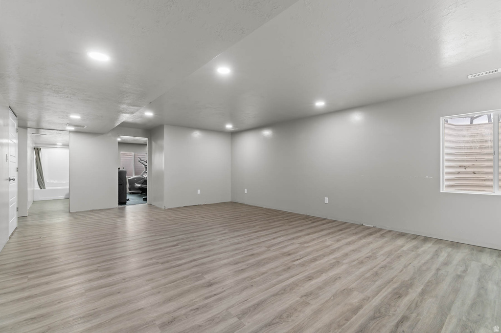 5686 N DUKE LN Stansbury Park, UT 84074