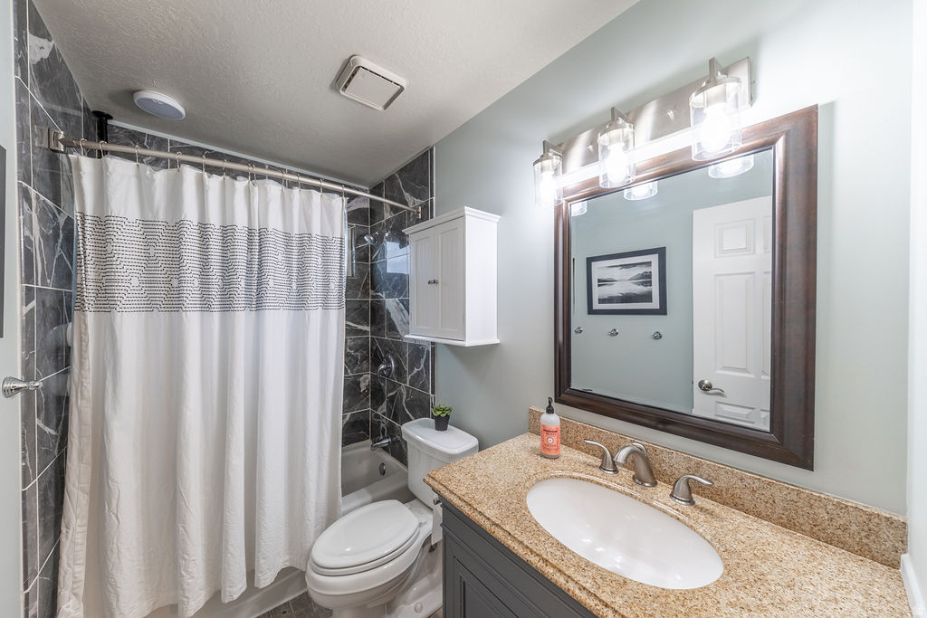 5025 S 1100 E South Ogden, UT 84403