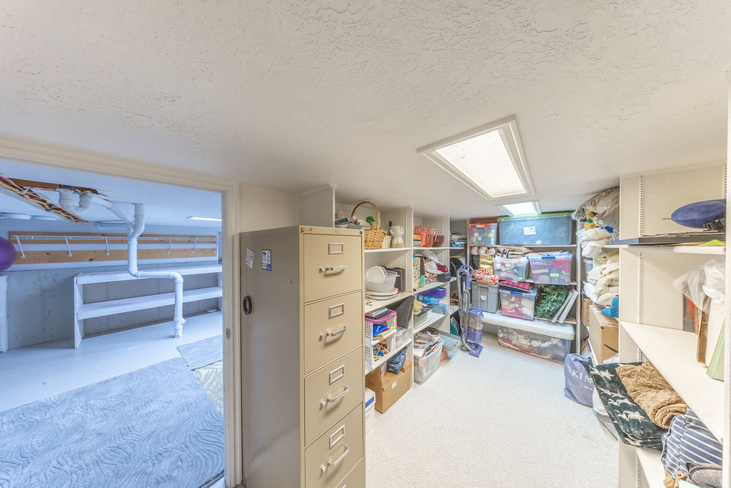 5025 S 1100 E South Ogden, UT 84403