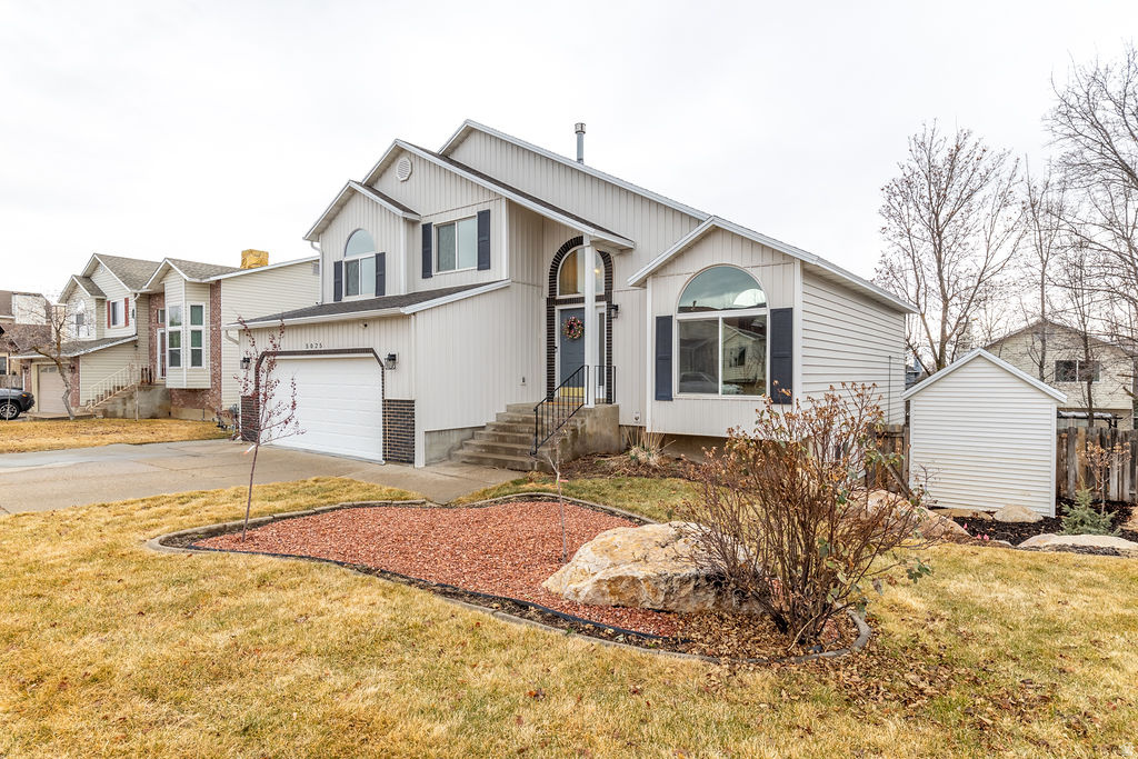 5025 S 1100 E South Ogden, UT 84403