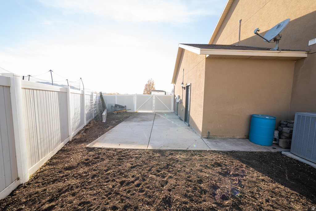 653 S WILLOW PARK DR Lehi, UT 84043