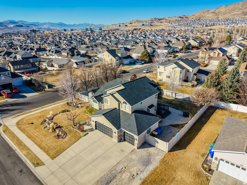 398 W 2660 N Lehi, UT 84043