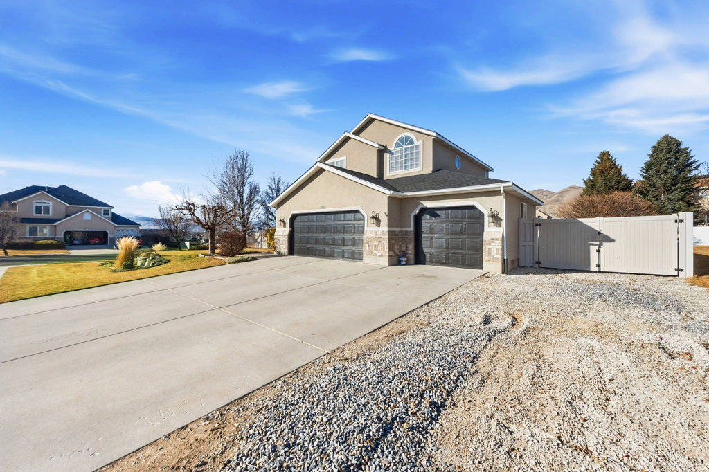 398 W 2660 N Lehi, UT 84043