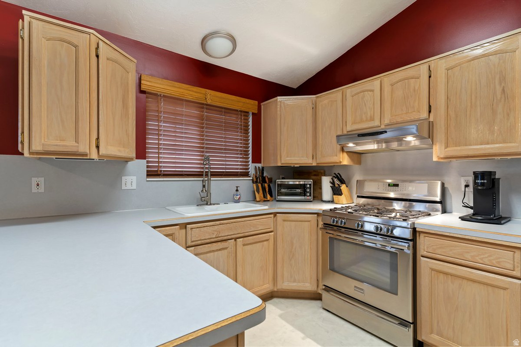 2586 DEER DR South Weber, UT 84405