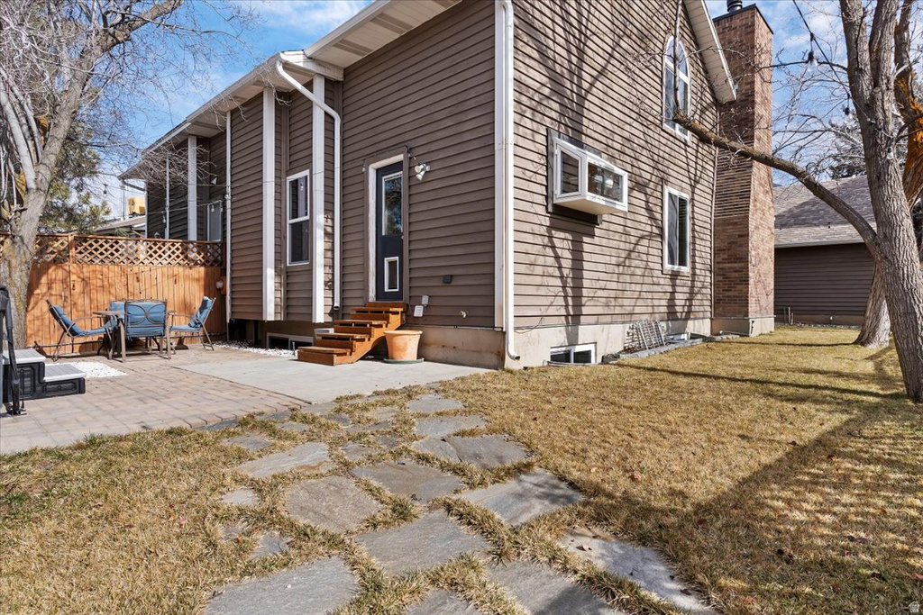 6924 S HILLSIDE VILLAGE CIR Salt Lake City, UT 84121