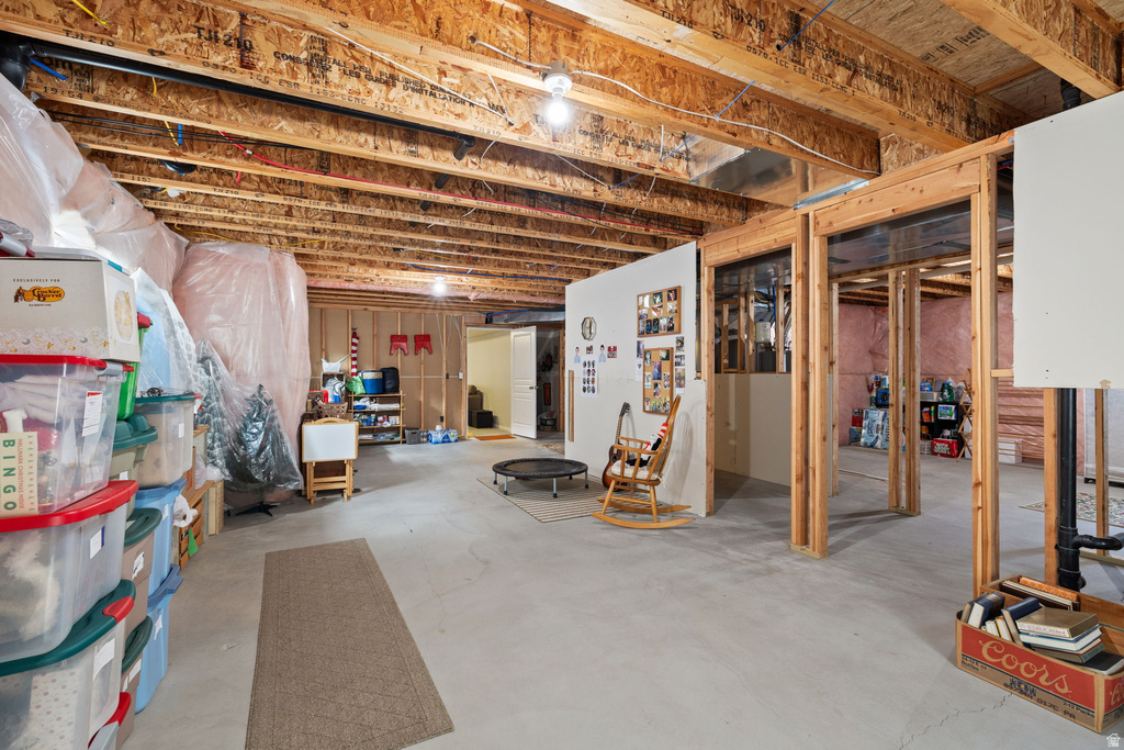 7924 S HARTLEY LN West Jordan, UT 84081