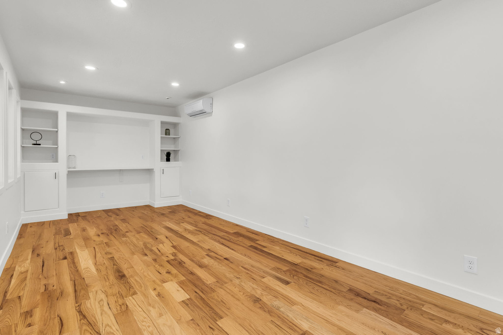 3385 W MEADOWBROOK DR West Valley City, UT 84119