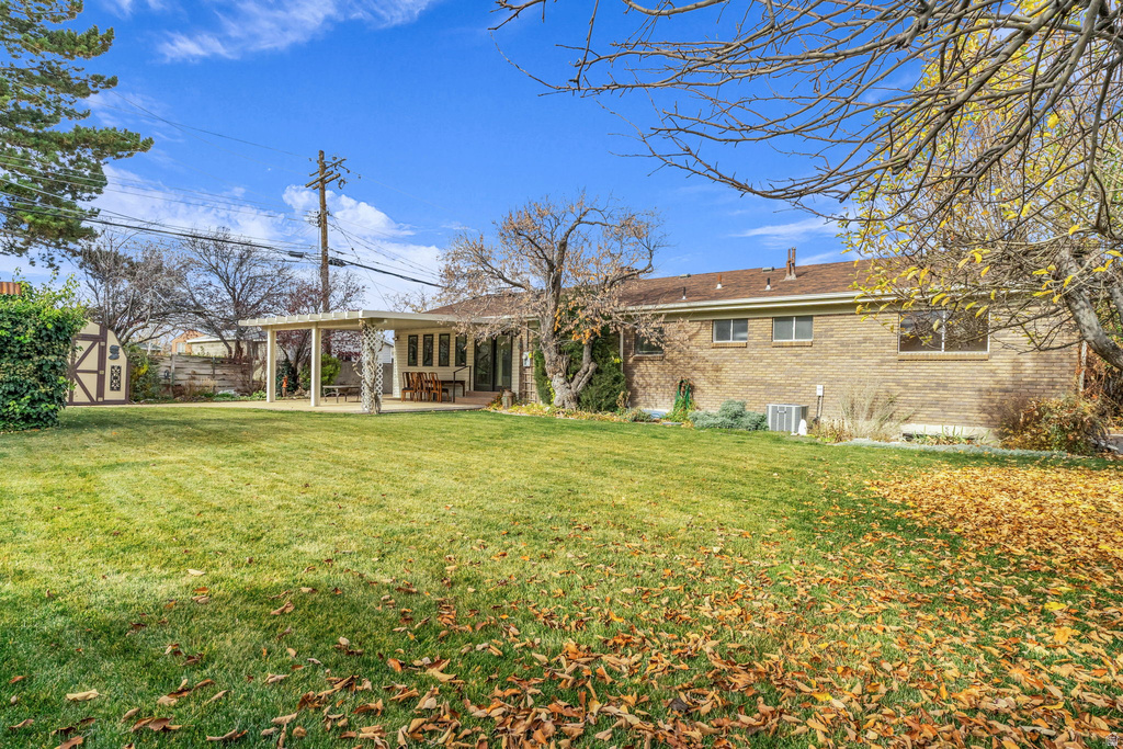 3385 W MEADOWBROOK DR West Valley City, UT 84119