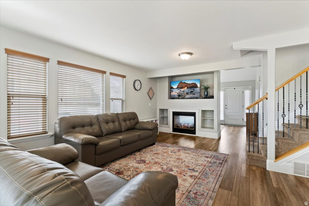 240 ODELL LN North Salt Lake, UT 84054