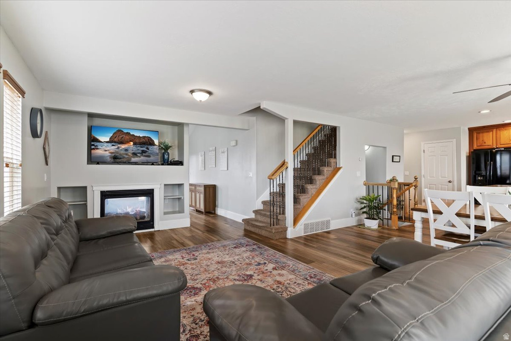 240 ODELL LN North Salt Lake, UT 84054