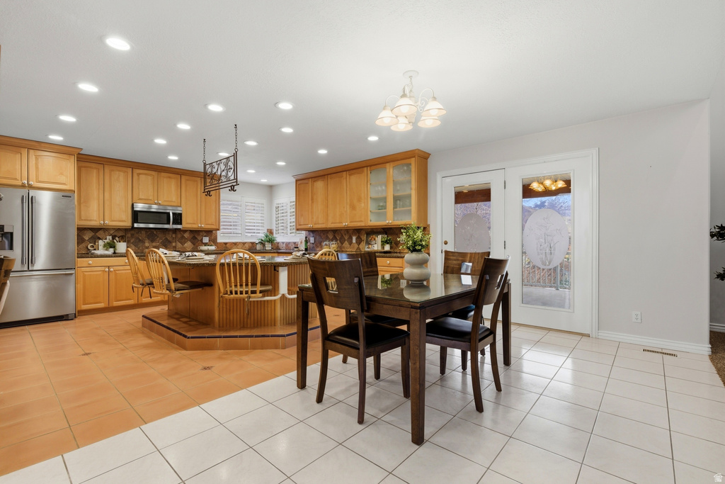 1963 CHEROKEE CIR Ogden, UT 84403