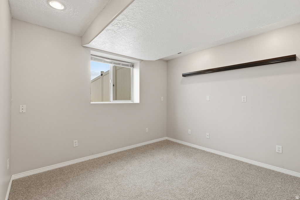 2329 W 1680 N Clinton, UT 84015