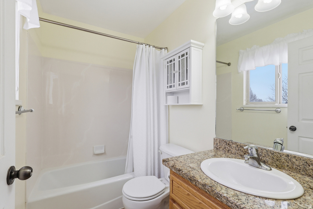 2329 W 1680 N Clinton, UT 84015