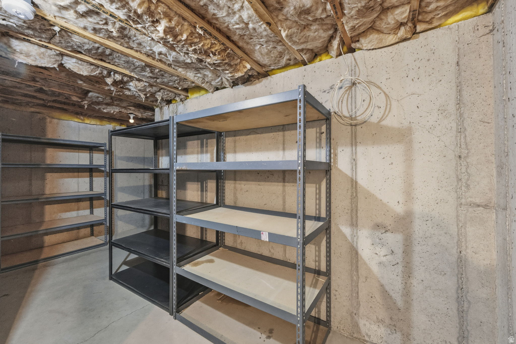 9752 N DORCHESTER DR Cedar Hills, UT 84062