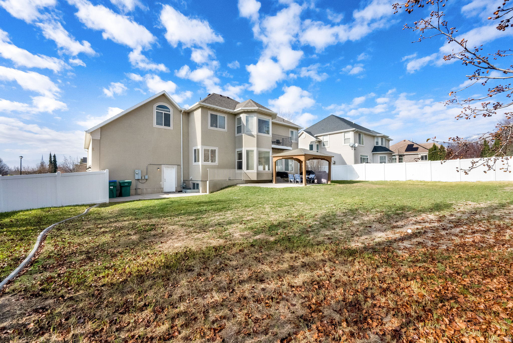 9752 N DORCHESTER DR Cedar Hills, UT 84062