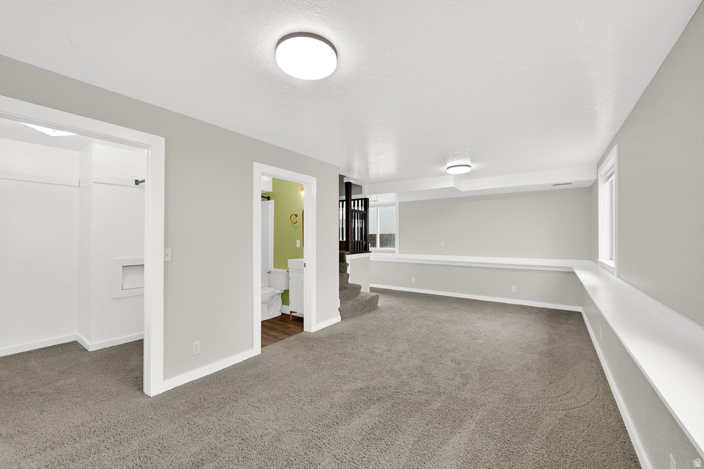 209 W 5200 S Washington Terrace, UT 84405