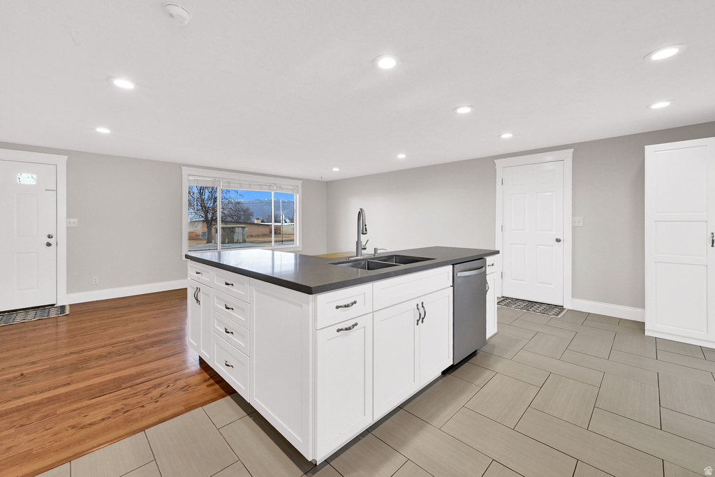 209 W 5200 S Washington Terrace, UT 84405