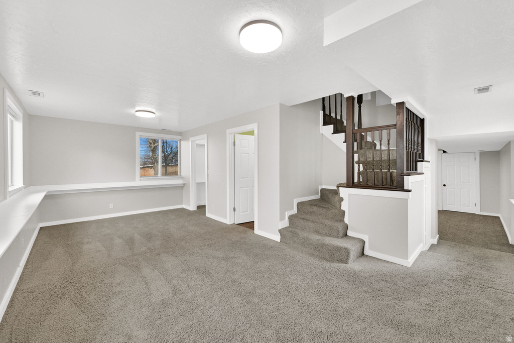 209 W 5200 S Washington Terrace, UT 84405