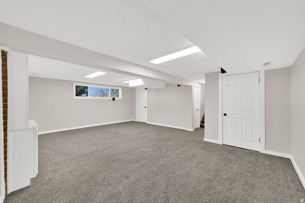 209 W 5200 S Washington Terrace, UT 84405