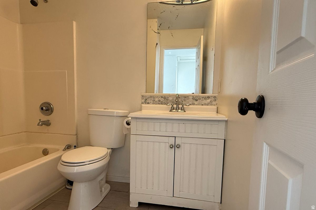 186 ALFRED Tooele, UT 84074