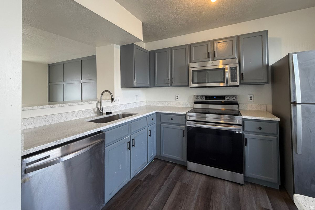 186 ALFRED Tooele, UT 84074