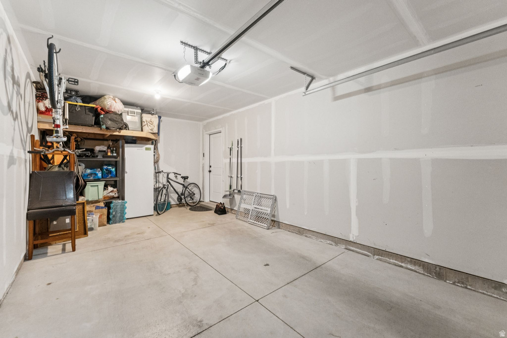 1694 W 2975 S #D Syracuse, UT 84075