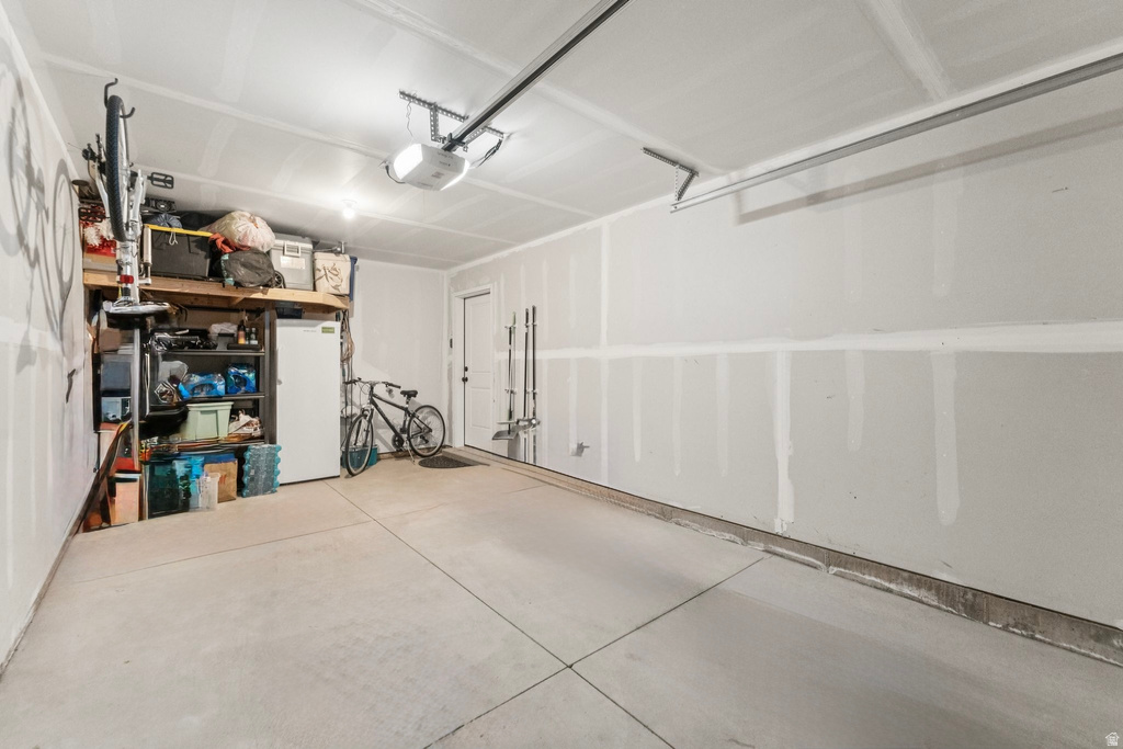 1694 W 2975 S #D Syracuse, UT 84075