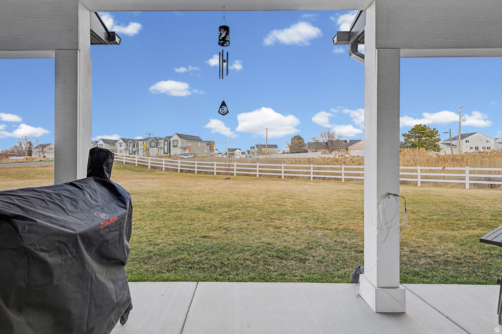 1694 W 2975 S #D Syracuse, UT 84075