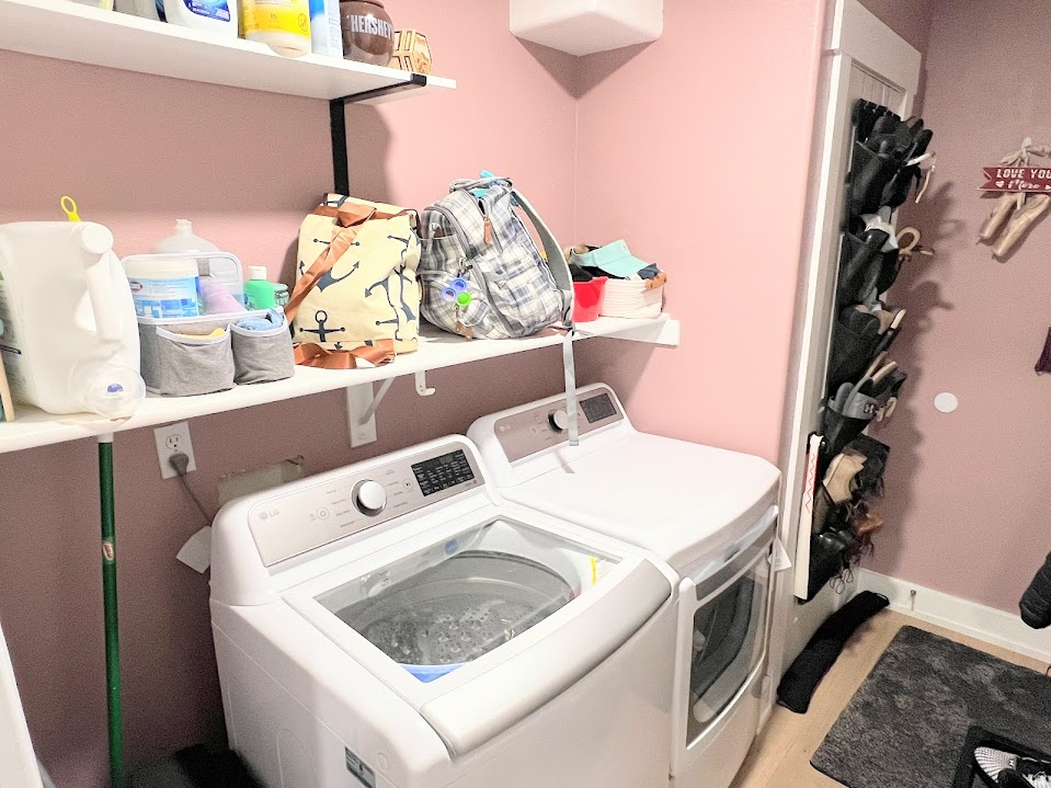 4896 W ASPEN SPRINGS DR Riverton, UT 84096