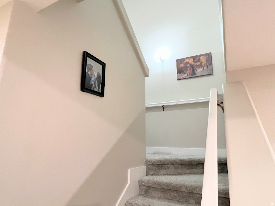 4896 W ASPEN SPRINGS DR Riverton, UT 84096