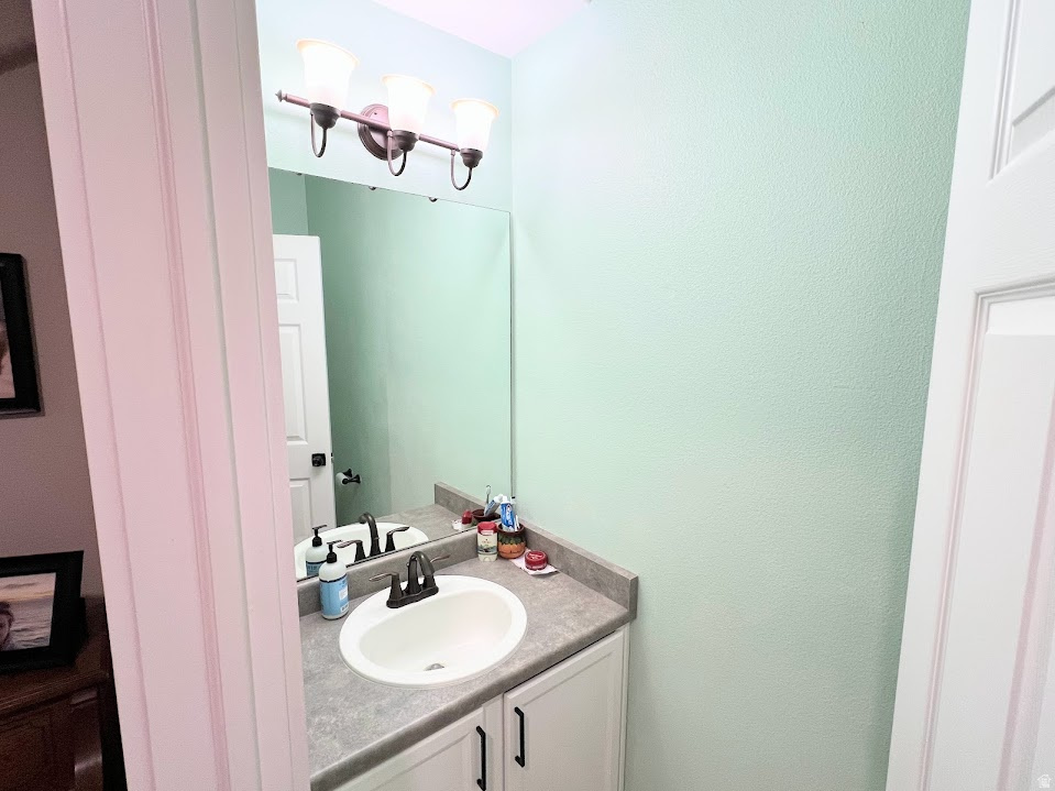 4896 W ASPEN SPRINGS DR Riverton, UT 84096