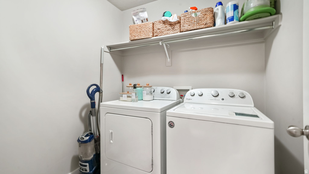 1463 S LAKE VIEW TERRACE RD Saratoga Springs, UT 84045