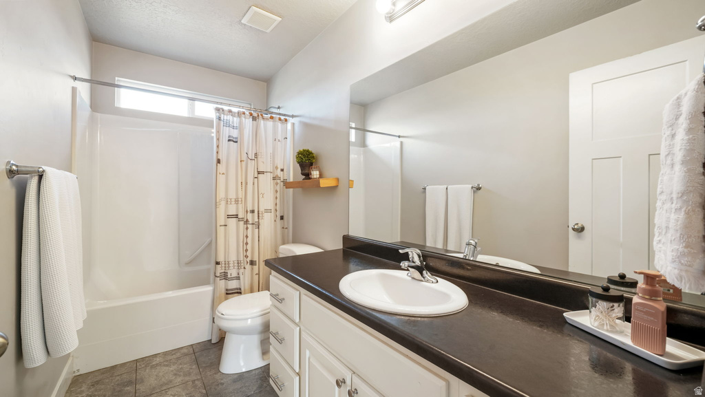 1463 S LAKE VIEW TERRACE RD Saratoga Springs, UT 84045