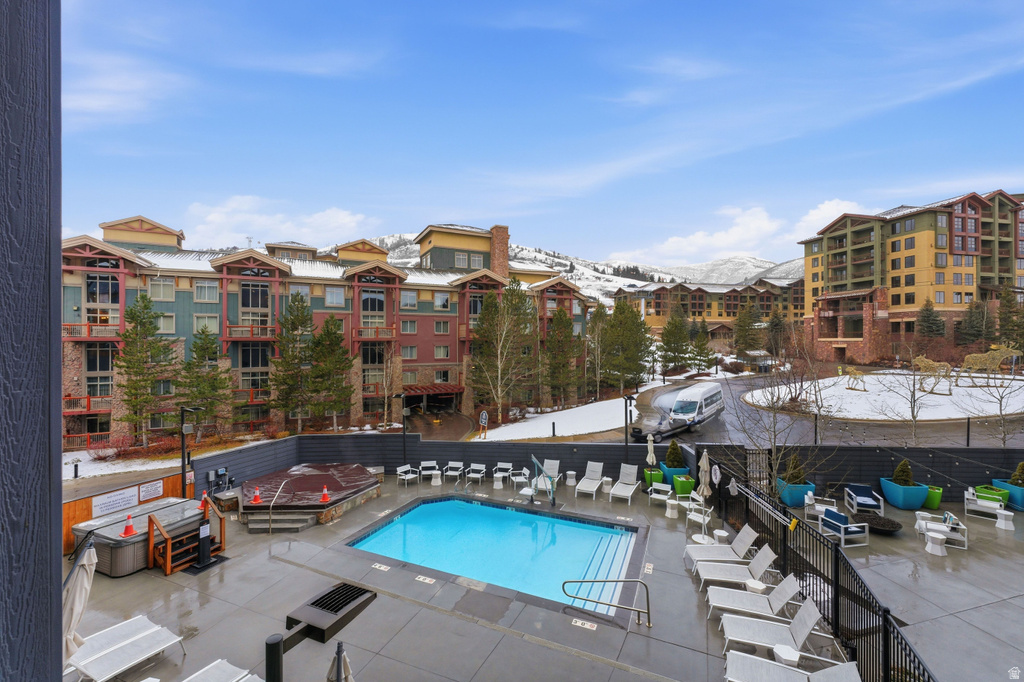 2670 W CANYONS RESORT DR #203 Snyderville, UT 84098
